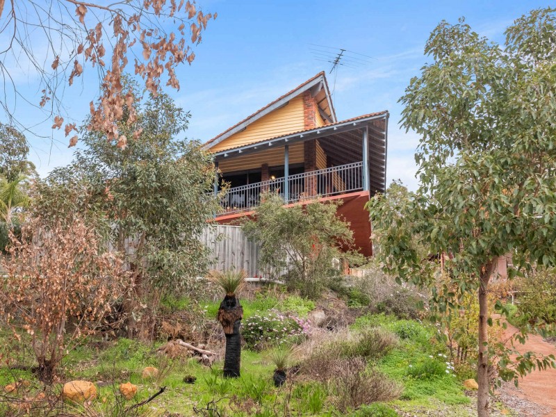 5 Robinson Road, Darlington WA 6070