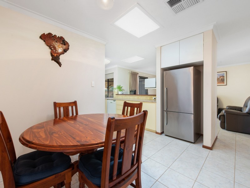 9 Benbullen Boulevard, Kingsley WA 6026