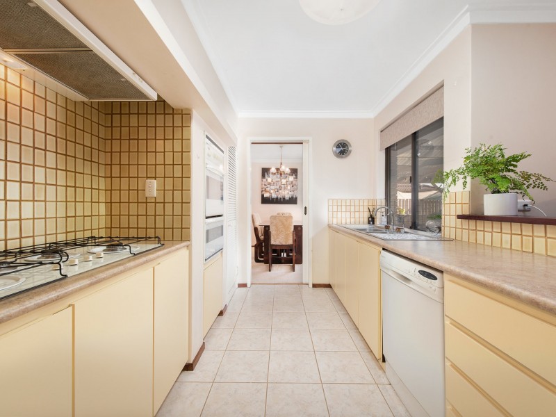 9 Benbullen Boulevard, Kingsley WA 6026