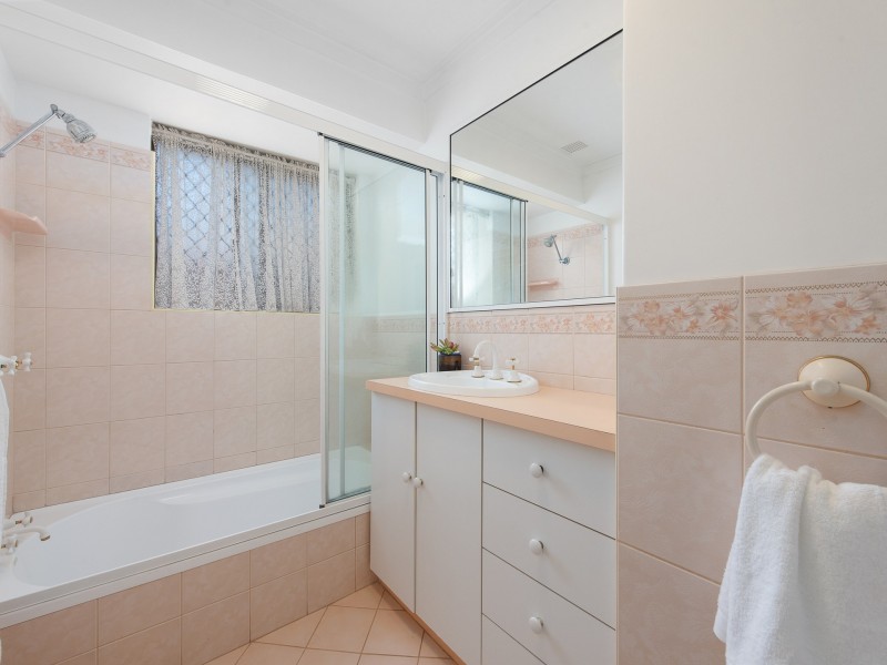 9 Benbullen Boulevard, Kingsley WA 6026