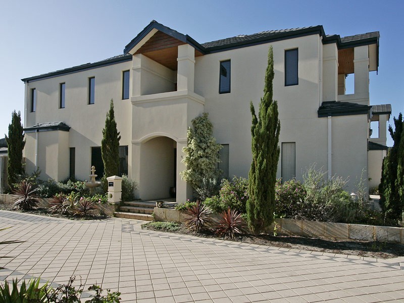 4/20 Coolangatta Retreat, Hillarys WA 6025