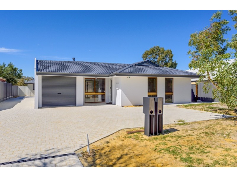 182 Bridgewater Drive, Kallaroo WA 6025