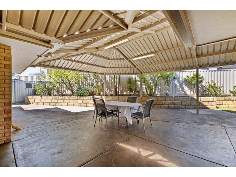 22 Dalmain Street, Kingsley WA 6026