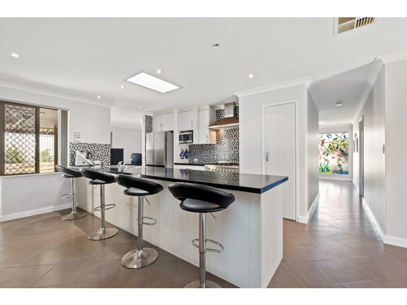 22 Dalmain Street, Kingsley WA 6026