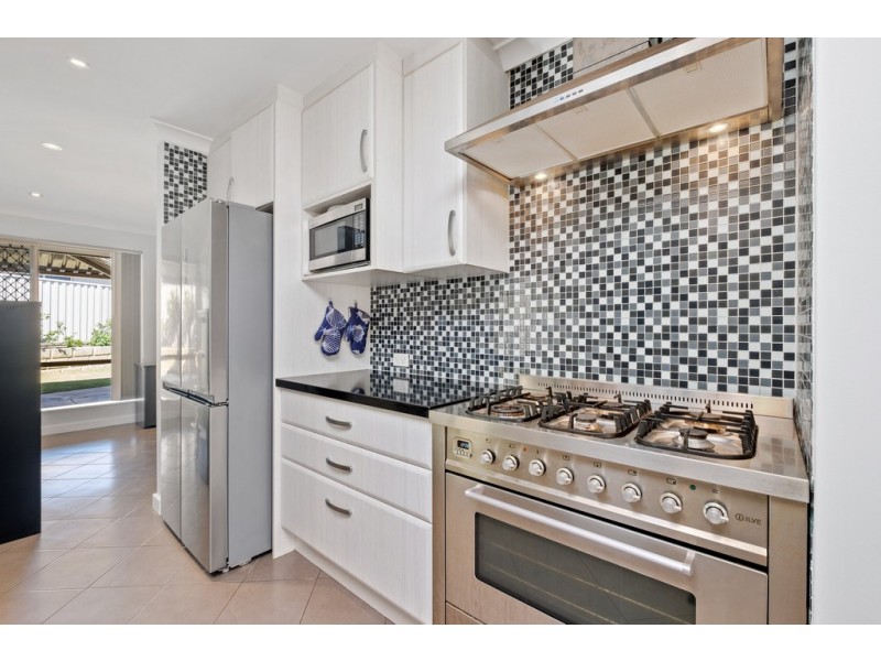 22 Dalmain Street, Kingsley WA 6026