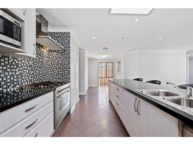 22 Dalmain Street, Kingsley WA 6026