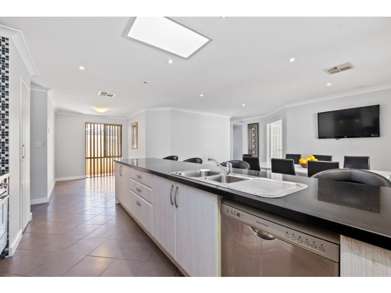 22 Dalmain Street, Kingsley WA 6026