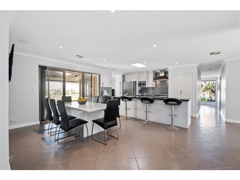 22 Dalmain Street, Kingsley WA 6026