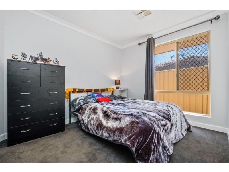 22 Dalmain Street, Kingsley WA 6026