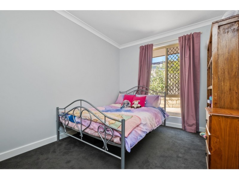 22 Dalmain Street, Kingsley WA 6026