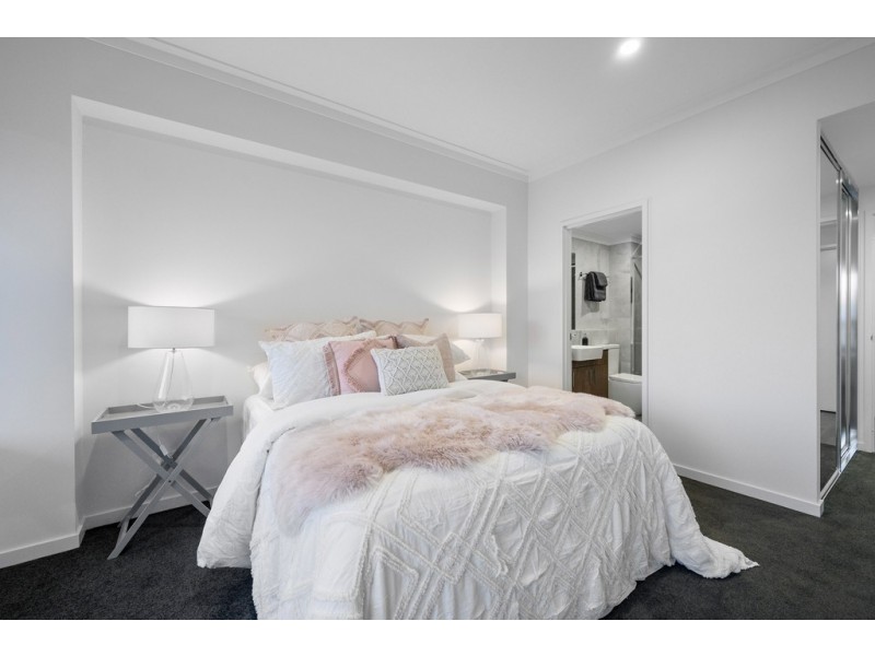 15 Strathyre Drive, Duncraig WA 6023