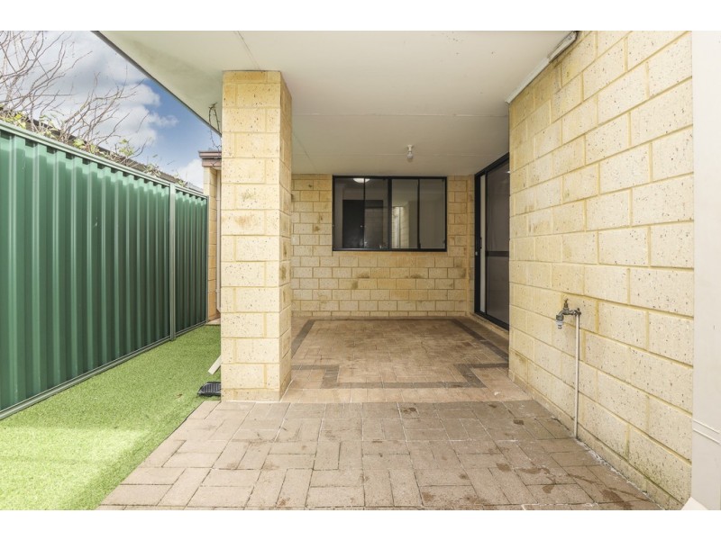 239A Huntriss Road, Doubleview WA 6018