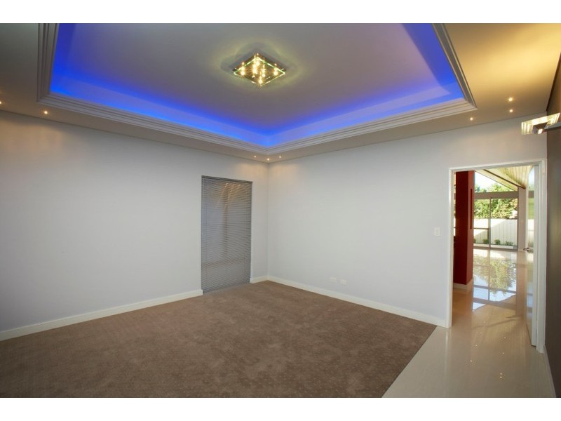 27  King David Boulevard, Madeley WA 6065