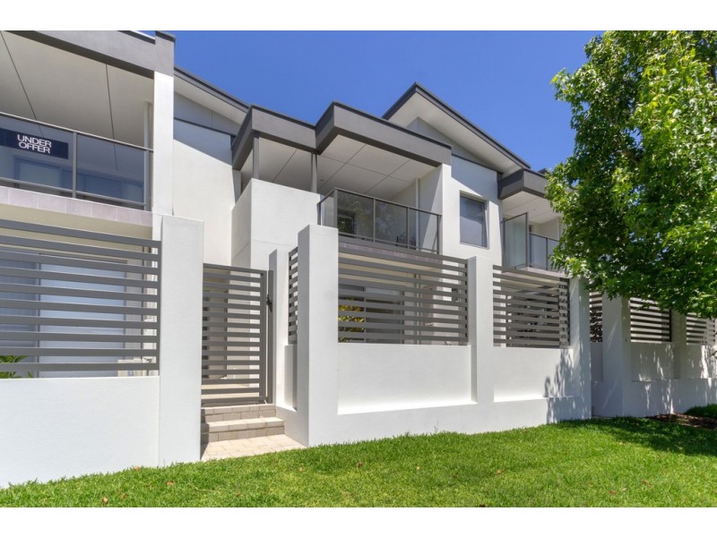 2 Ruthven Place, Duncraig WA 6023