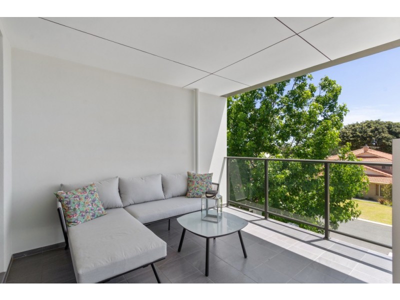 2 Ruthven Place, Duncraig WA 6023