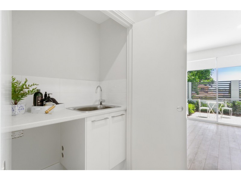 2 Ruthven Place, Duncraig WA 6023