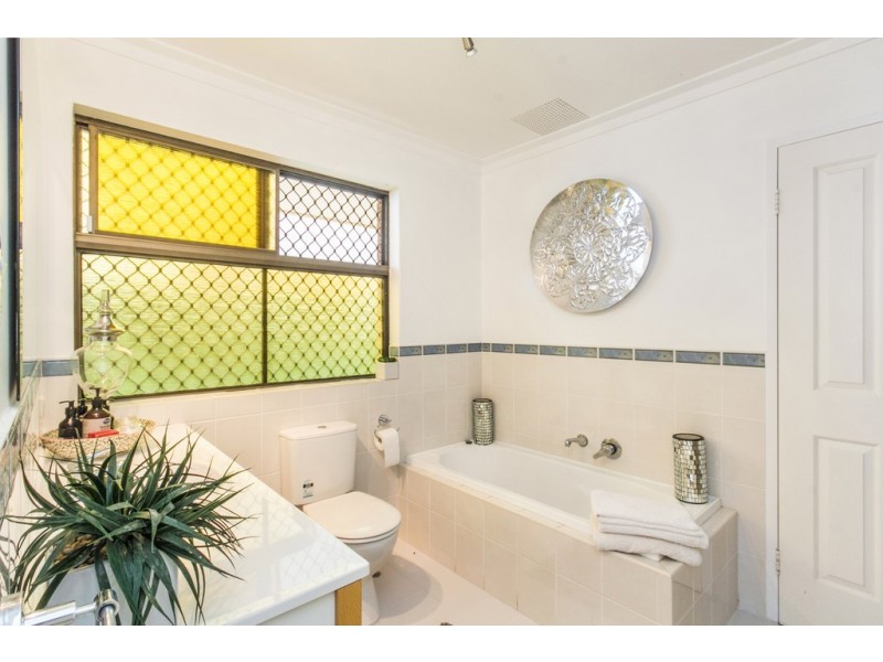 26 Angove Drive, Hillarys WA 6025