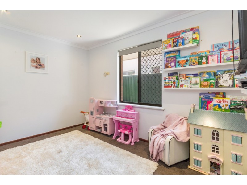 26 Angove Drive, Hillarys WA 6025