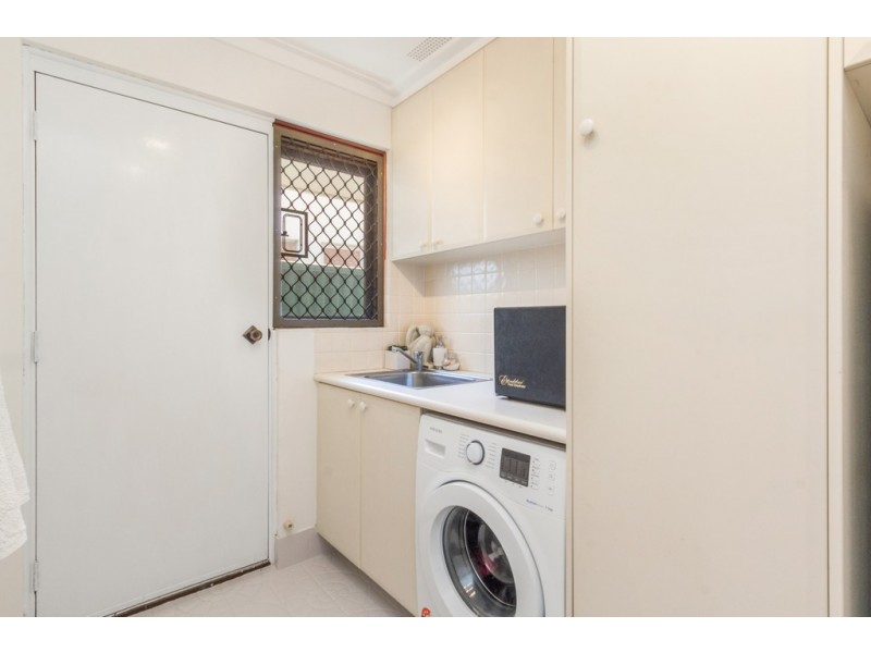 26 Angove Drive, Hillarys WA 6025