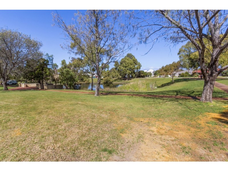 26 Angove Drive, Hillarys WA 6025