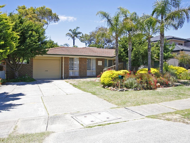 14 Freeman Way, Marmion WA 6020