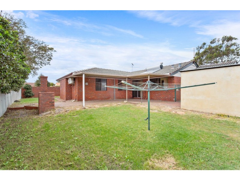 94 Wimbledon Drive, Kingsley WA 6026
