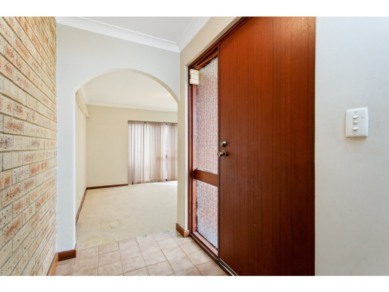 94 Wimbledon Drive, Kingsley WA 6026