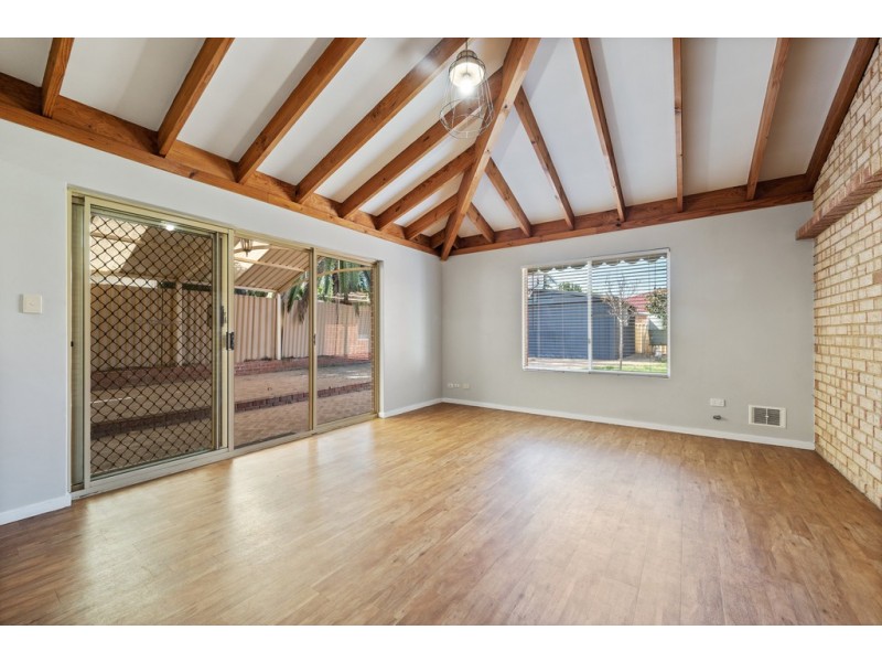 3 Jasmine Close, Edgewater WA 6027