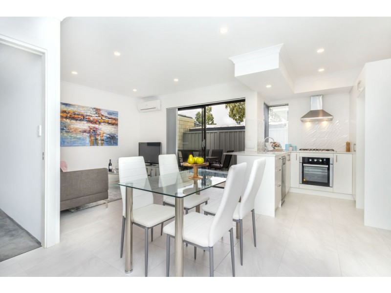 211A Holbeck Street, Doubleview WA 6018