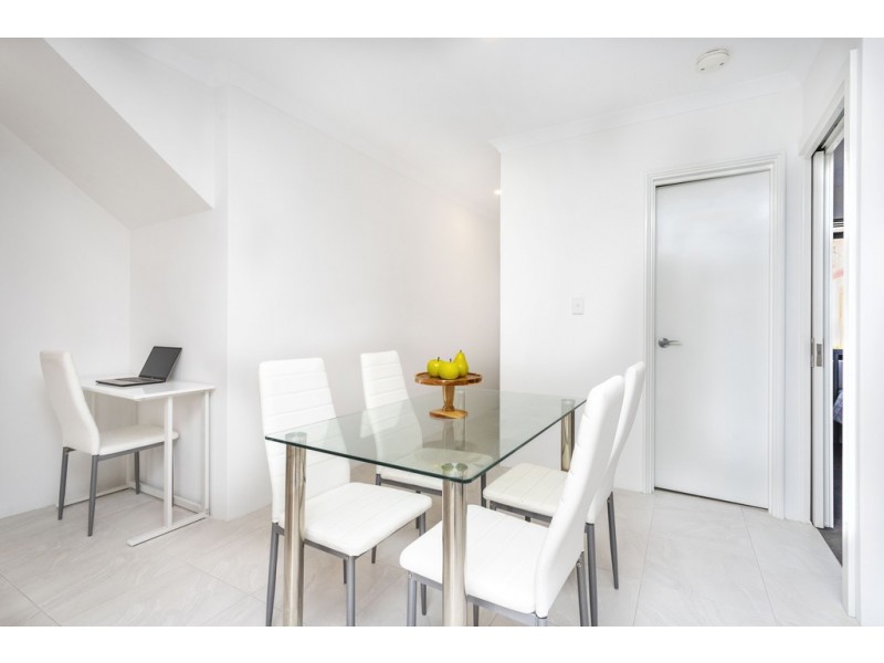 211A Holbeck Street, Doubleview WA 6018