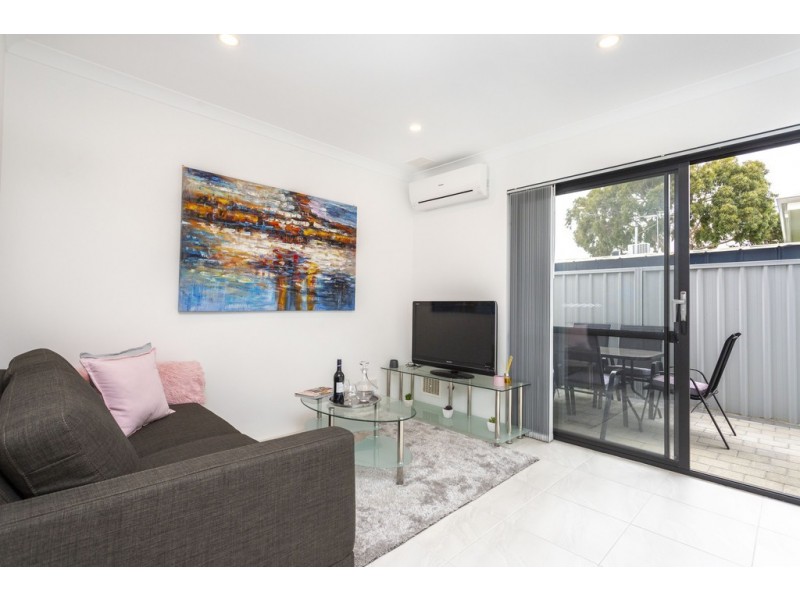 211A Holbeck Street, Doubleview WA 6018