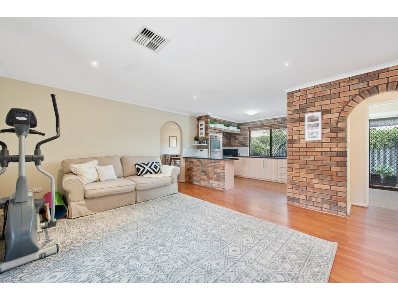 103 Kingsley Drive, Kingsley WA 6026