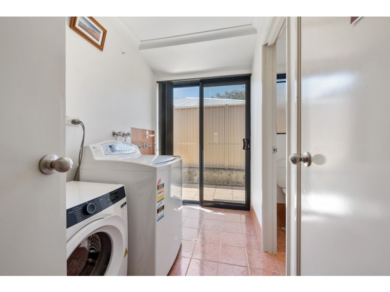 12 Grasslands Loop, Kingsley WA 6026