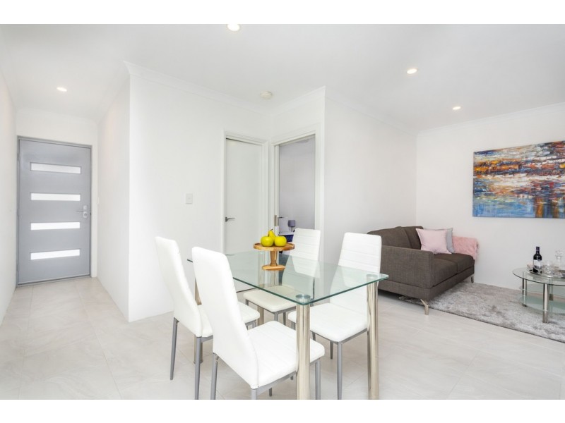 211A Holbeck Street, Doubleview WA 6018