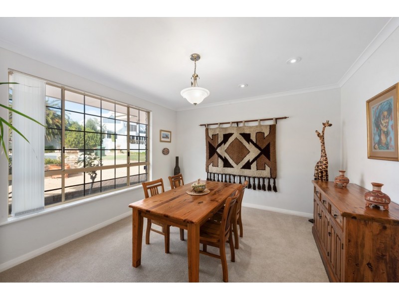 4 Artarmon Rise, Kallaroo WA 6025