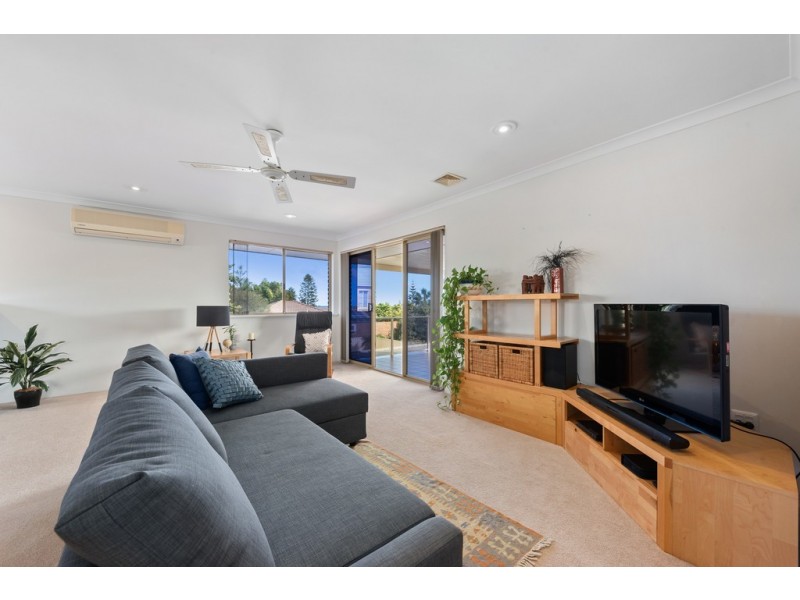 4 Artarmon Rise, Kallaroo WA 6025