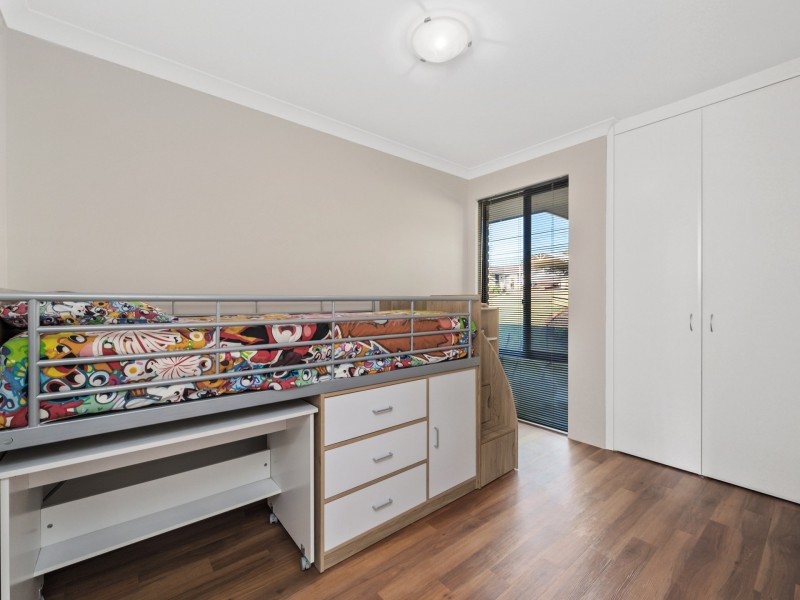 14 Burntoak Way, Kingsley WA 6026