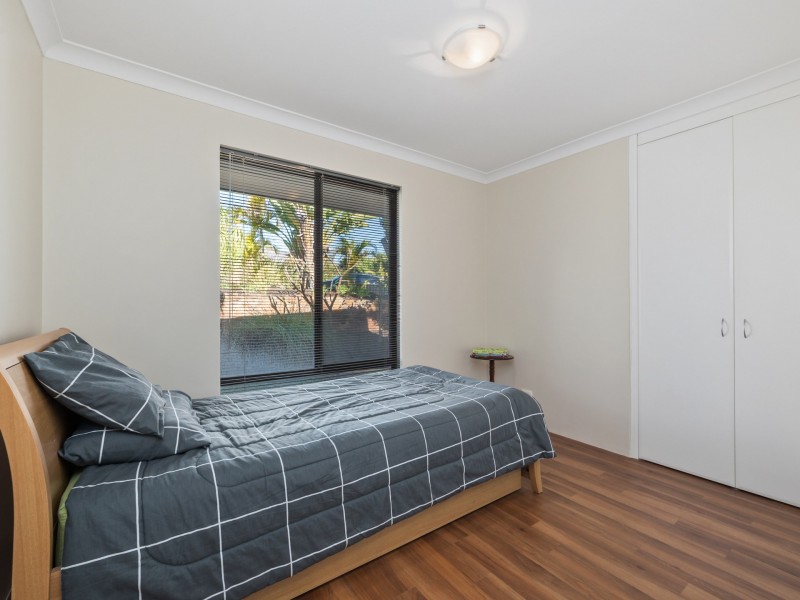 14 Burntoak Way, Kingsley WA 6026