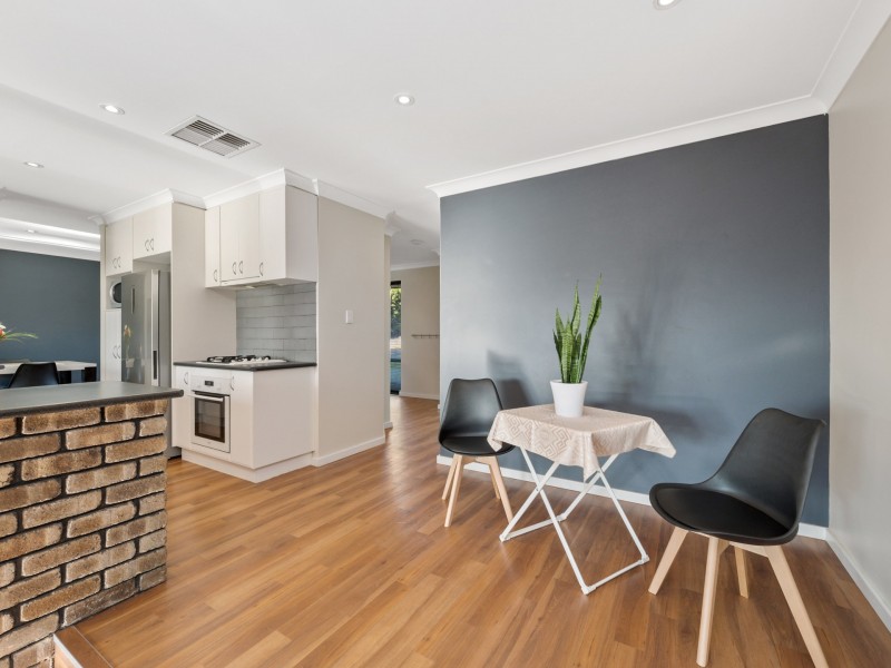 14 Burntoak Way, Kingsley WA 6026