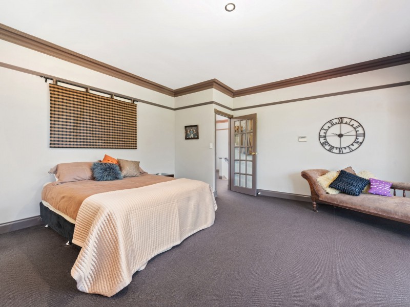 5 Waterston Gardens, Hillarys WA 6025