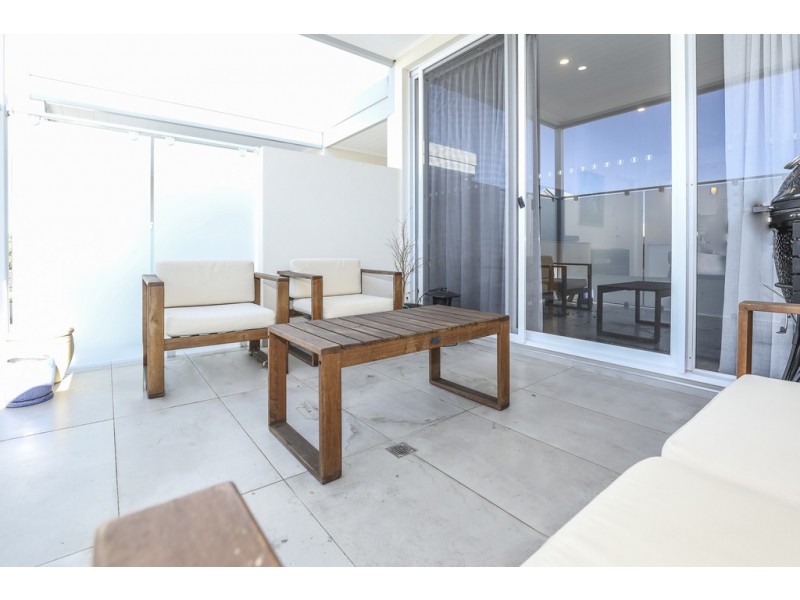 4/31 Connaught Street, West Leederville WA 6007