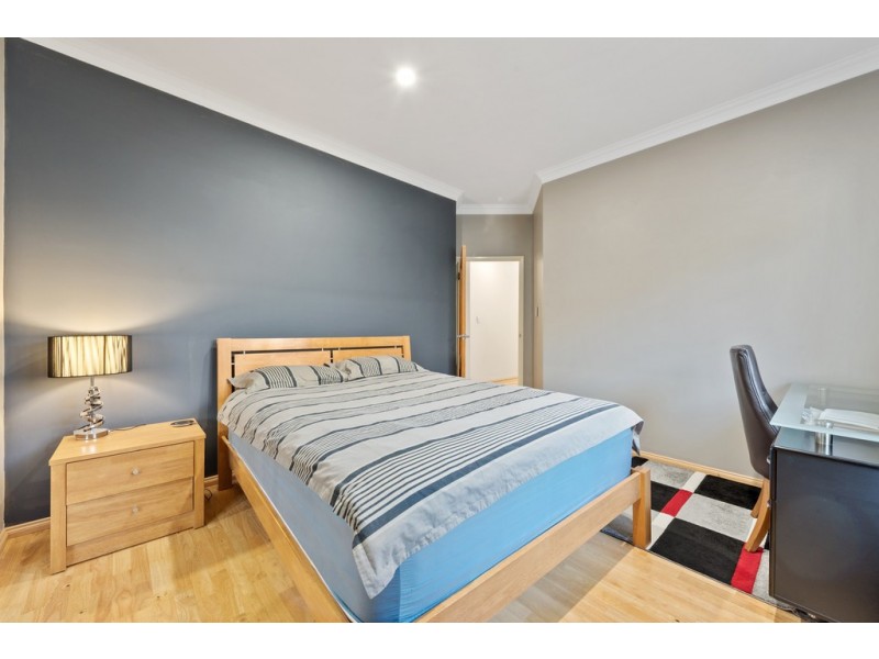 3 Westbury Lane, Madeley WA 6065