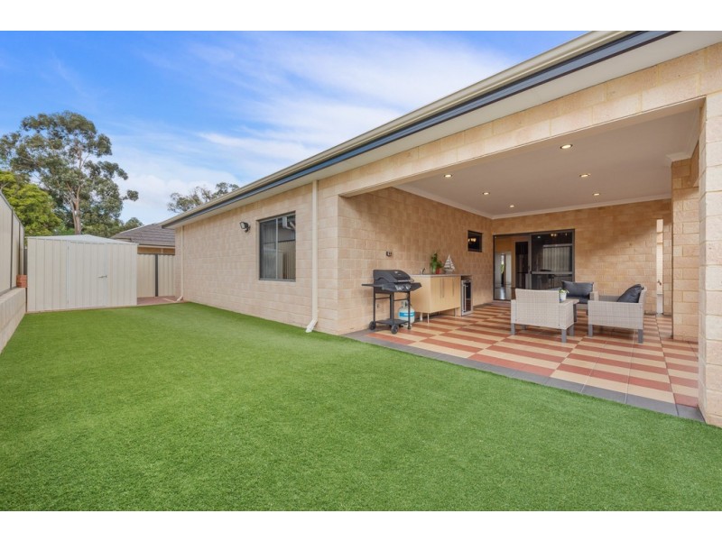 3 Westbury Lane, Madeley WA 6065