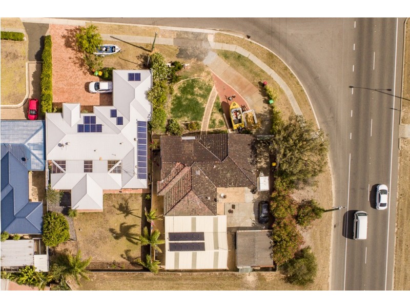 16 Cambria Street, Kallaroo WA 6025