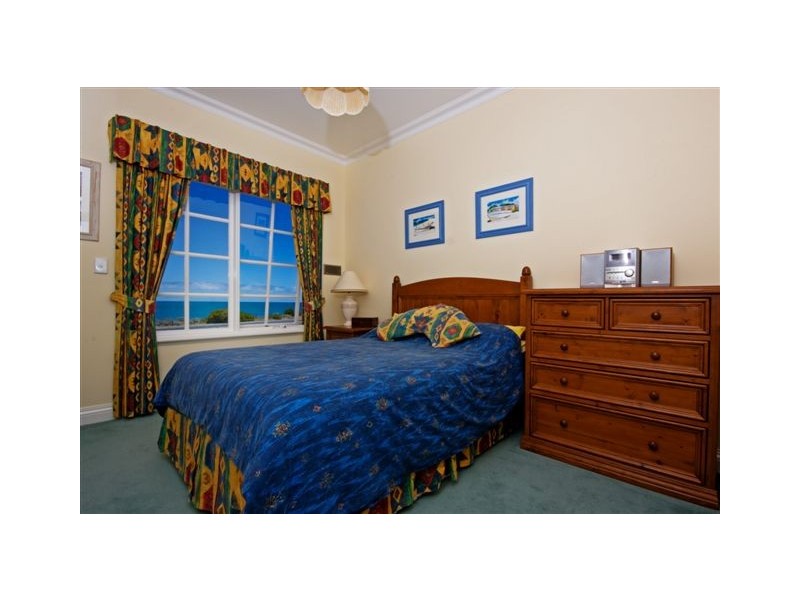 9 Kilarney Heights, Kallaroo WA 6025