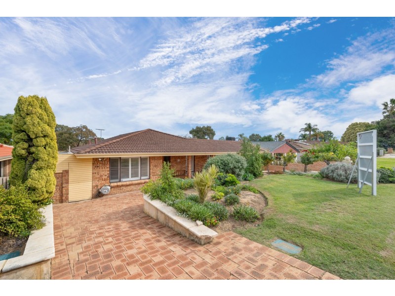 19 Alderhaus Drive, Kingsley WA 6026