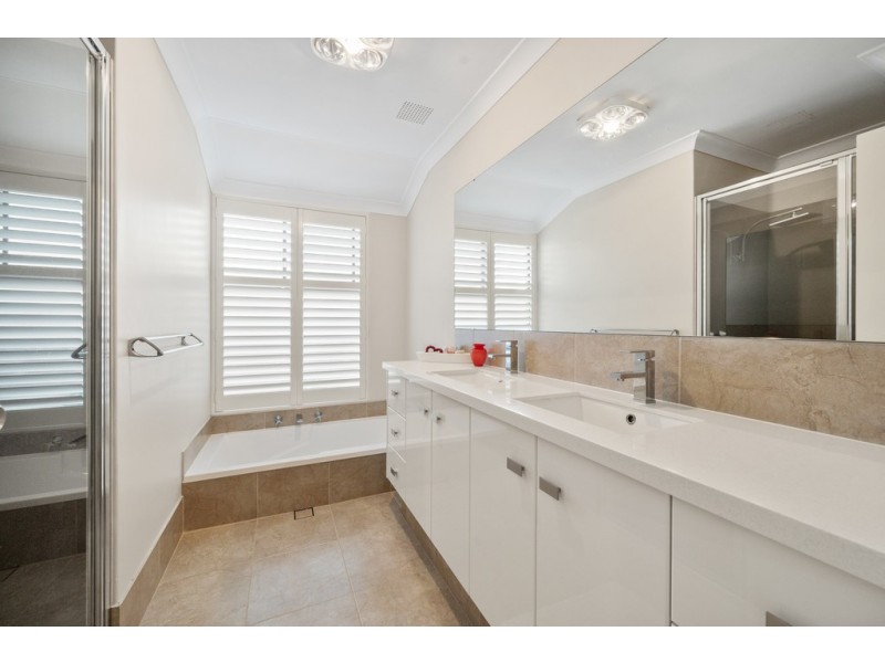 19 Alderhaus Drive, Kingsley WA 6026