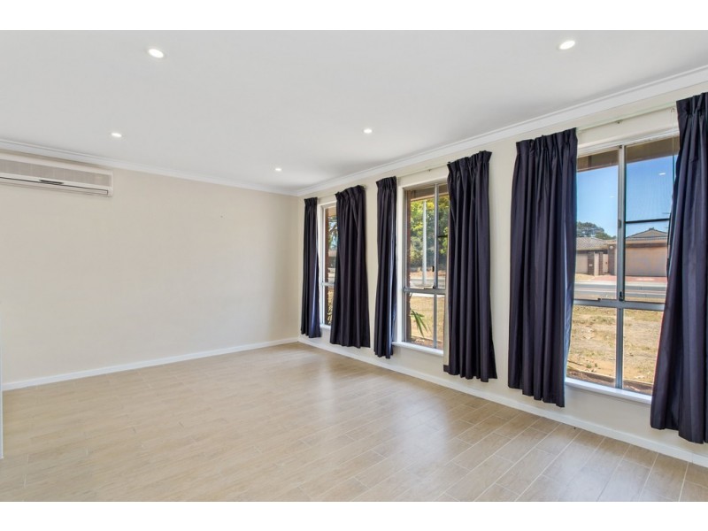 16 Kingsley Drive, Kingsley WA 6026