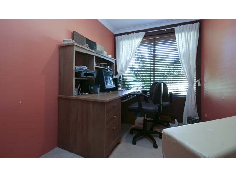 8 Holyhead Green, Mindarie WA 6030