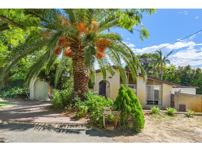 5 Doyle Court, Greenwood WA 6024